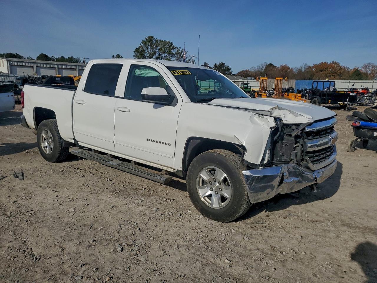 2018 CHEVROLET SILVERADO C1500 LT photo 4