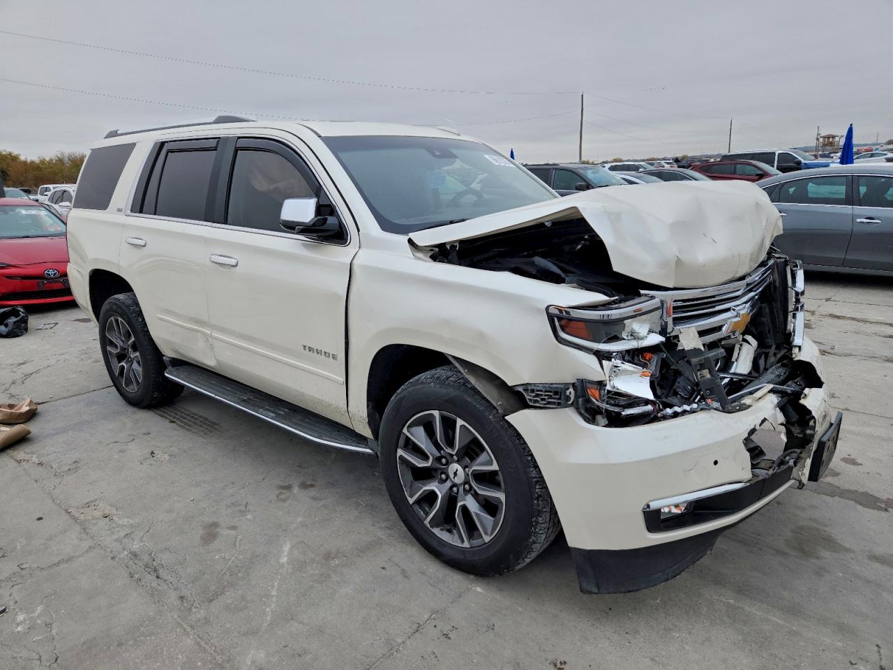 2015 CHEVROLET TAHOE K1500 LTZ photo 4