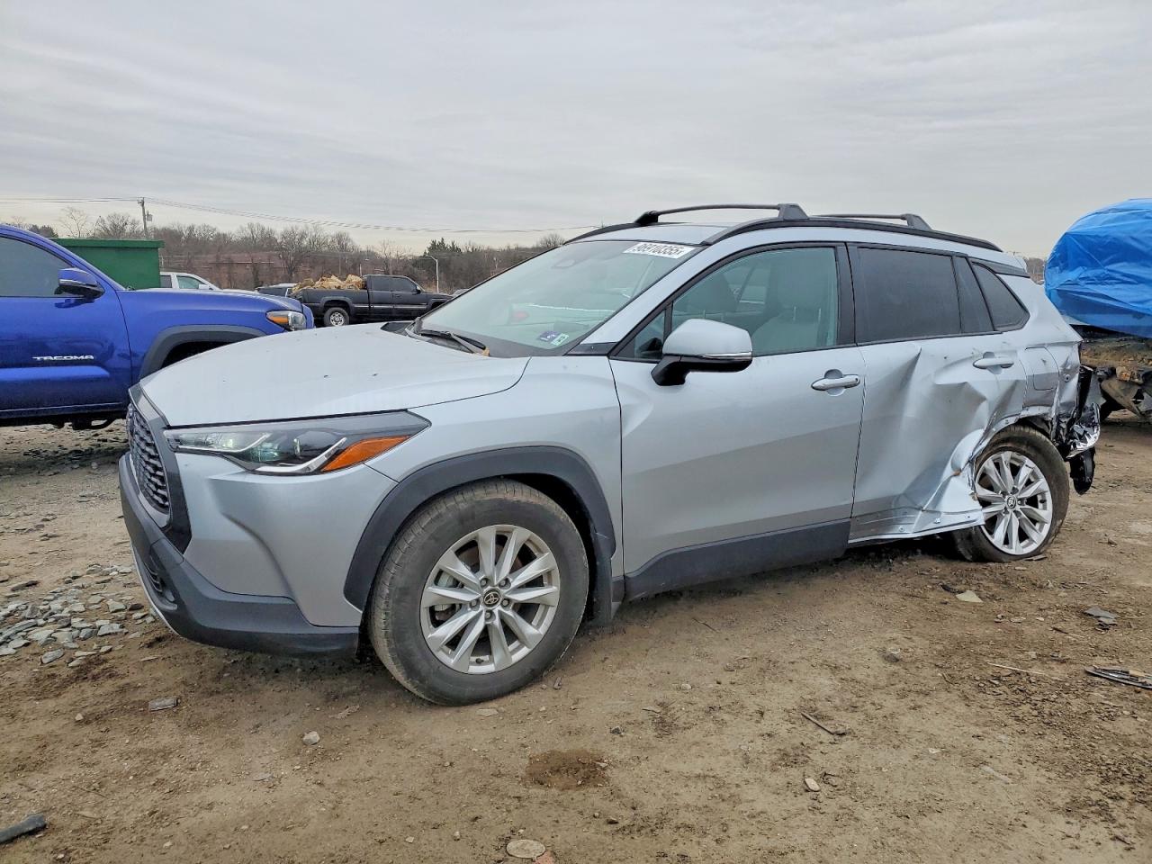 2024 TOYOTA COROLLA CROSS