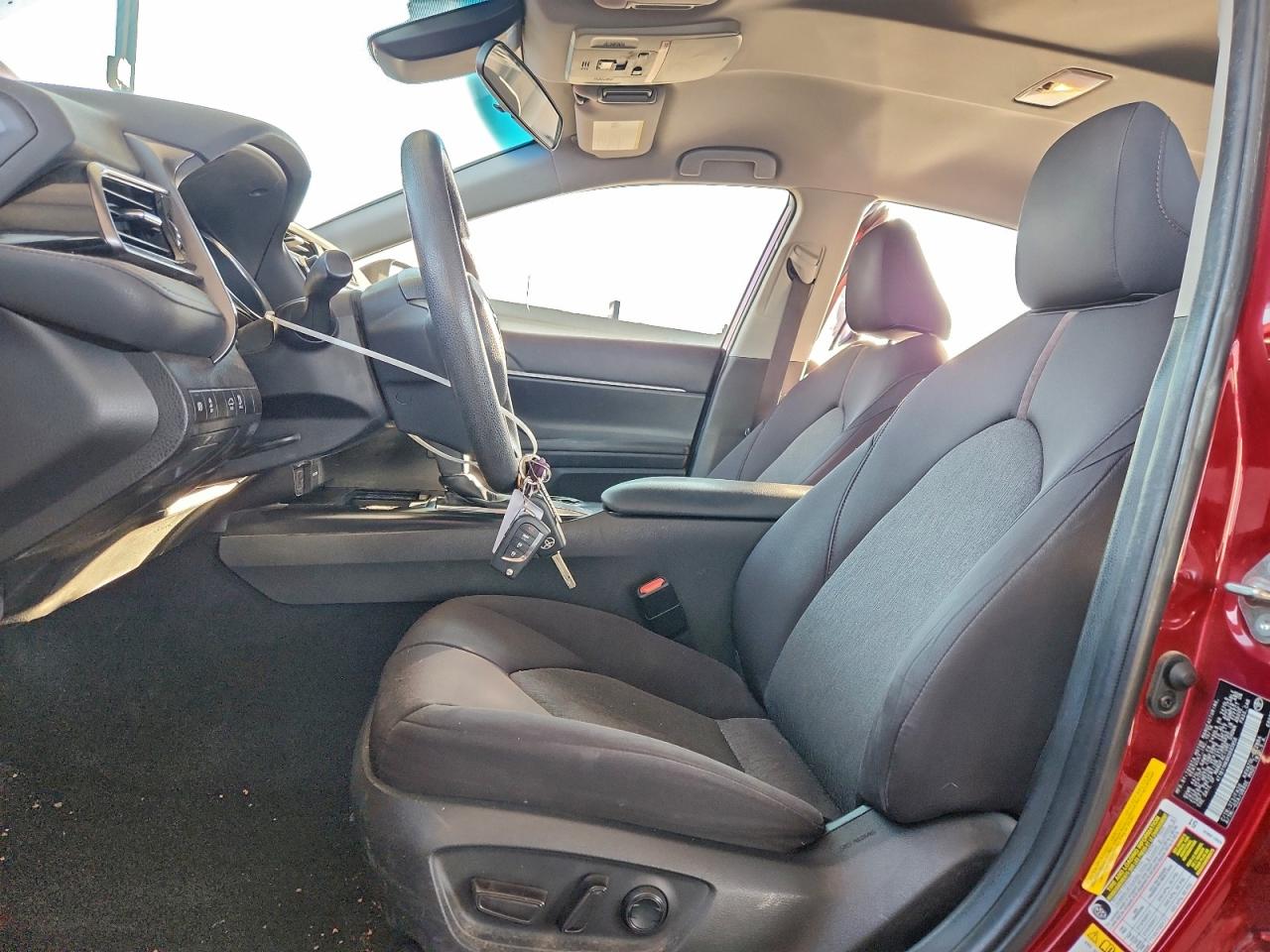 2019 TOYOTA CAMRY L photo 7