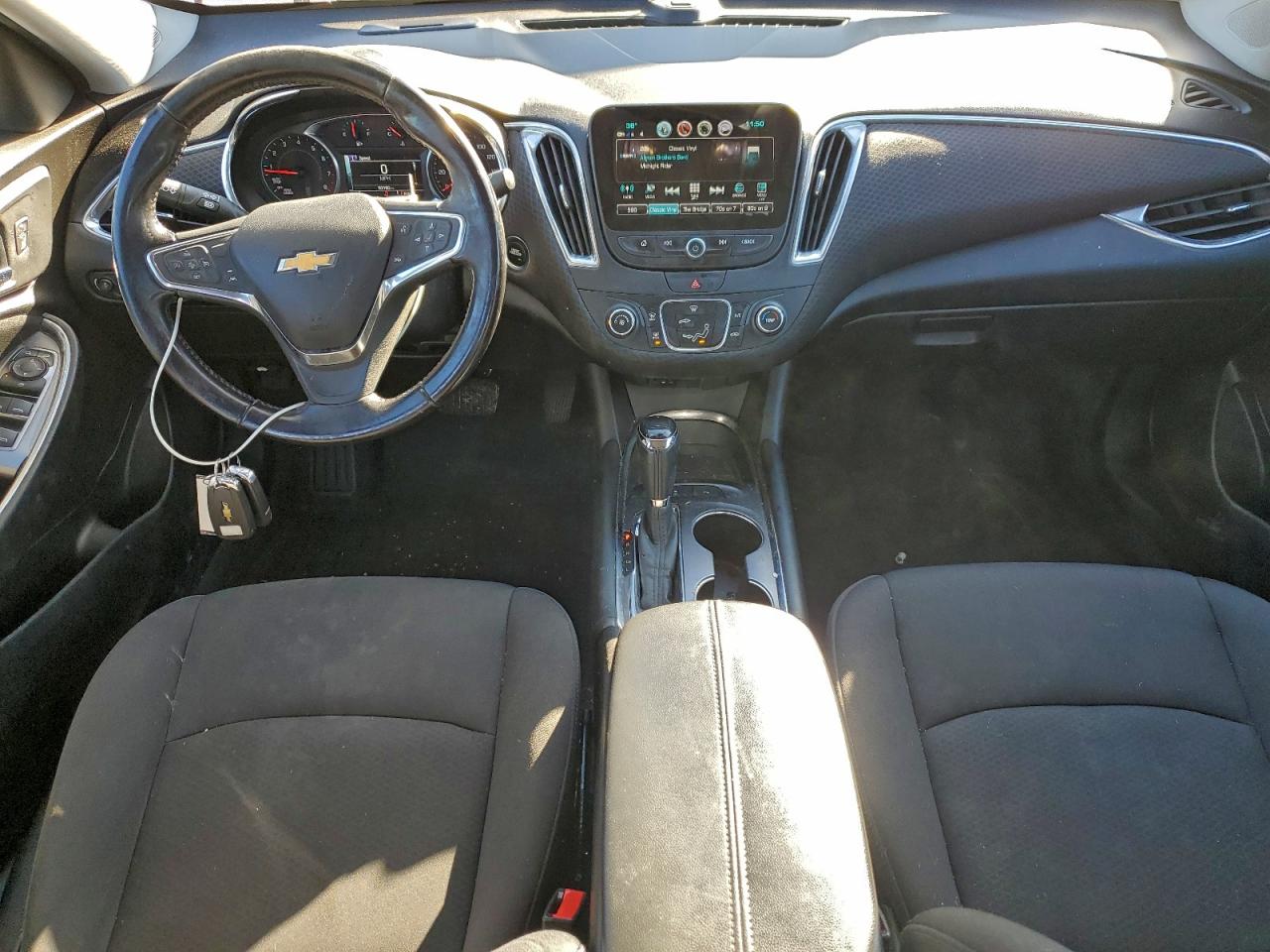 2018 CHEVROLET MALIBU LT photo 8