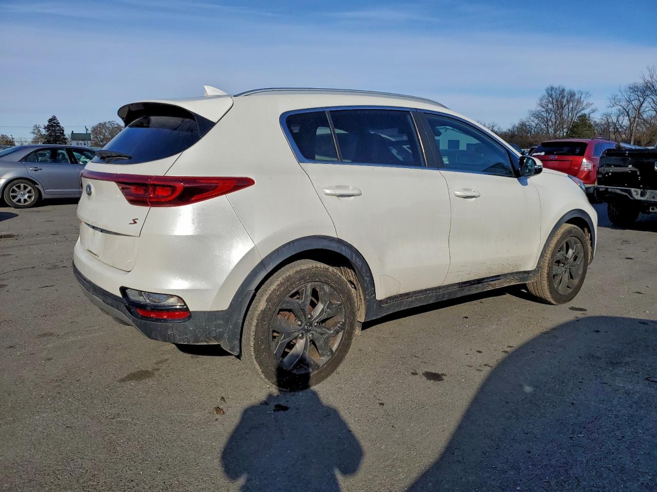 2020 KIA SPORTAGE S photo 3