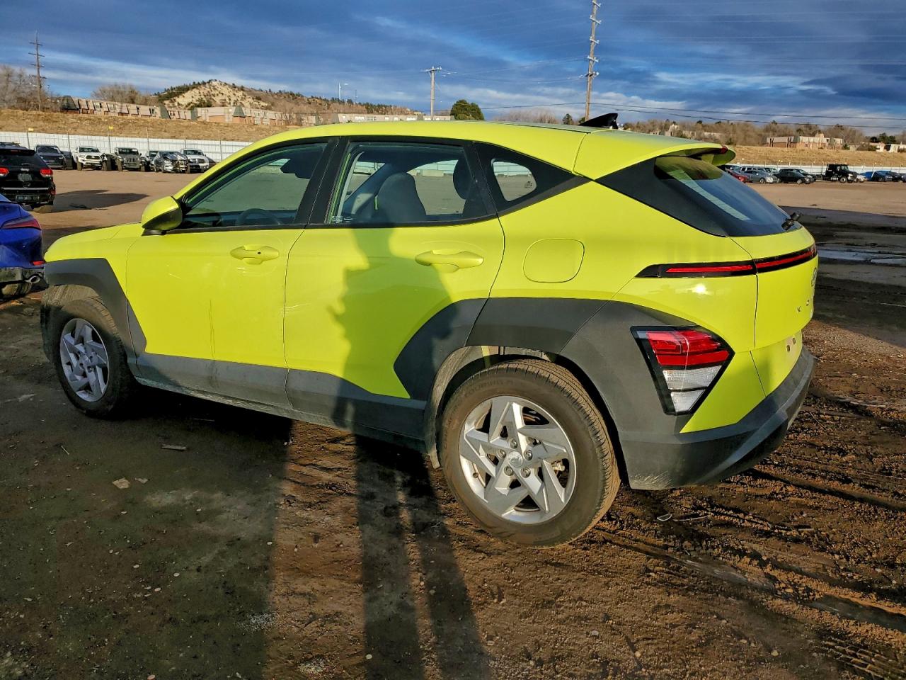 2024 HYUNDAI KONA SE photo 2