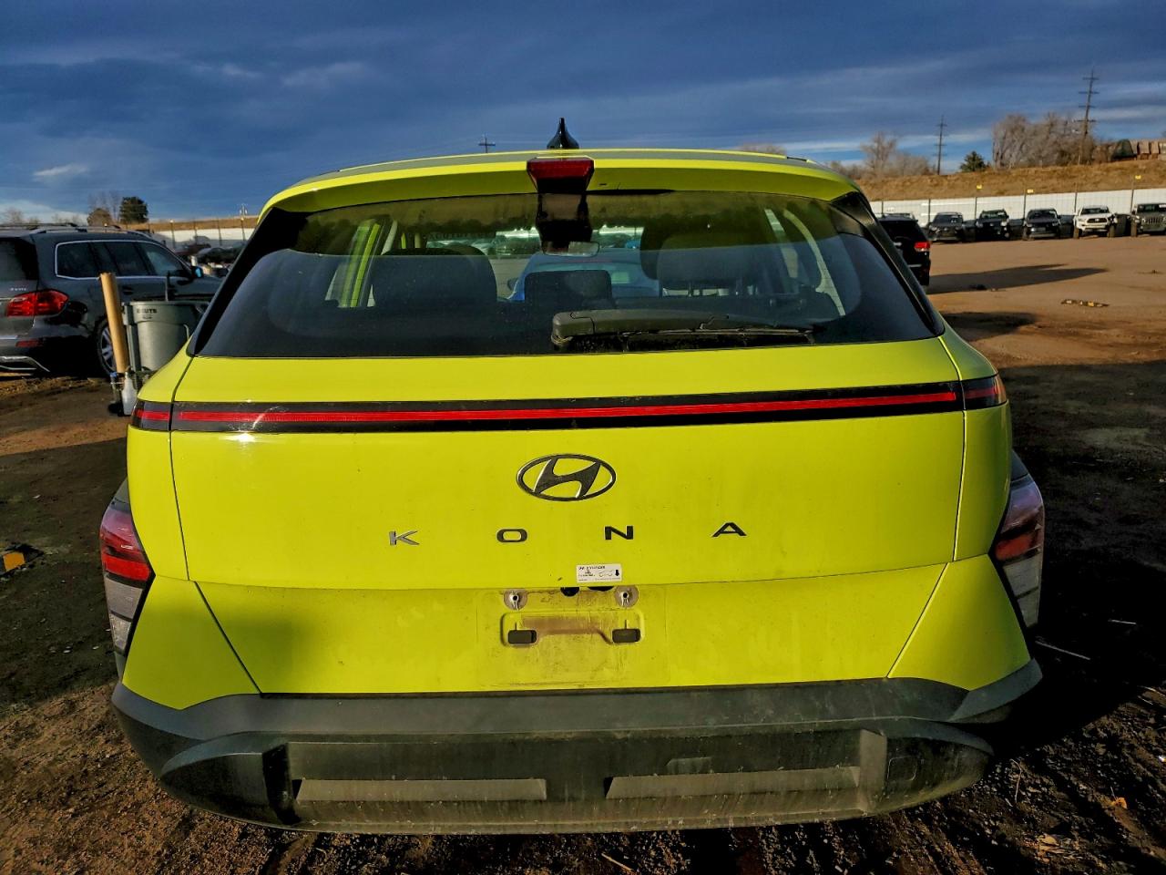 2024 HYUNDAI KONA SE photo 6
