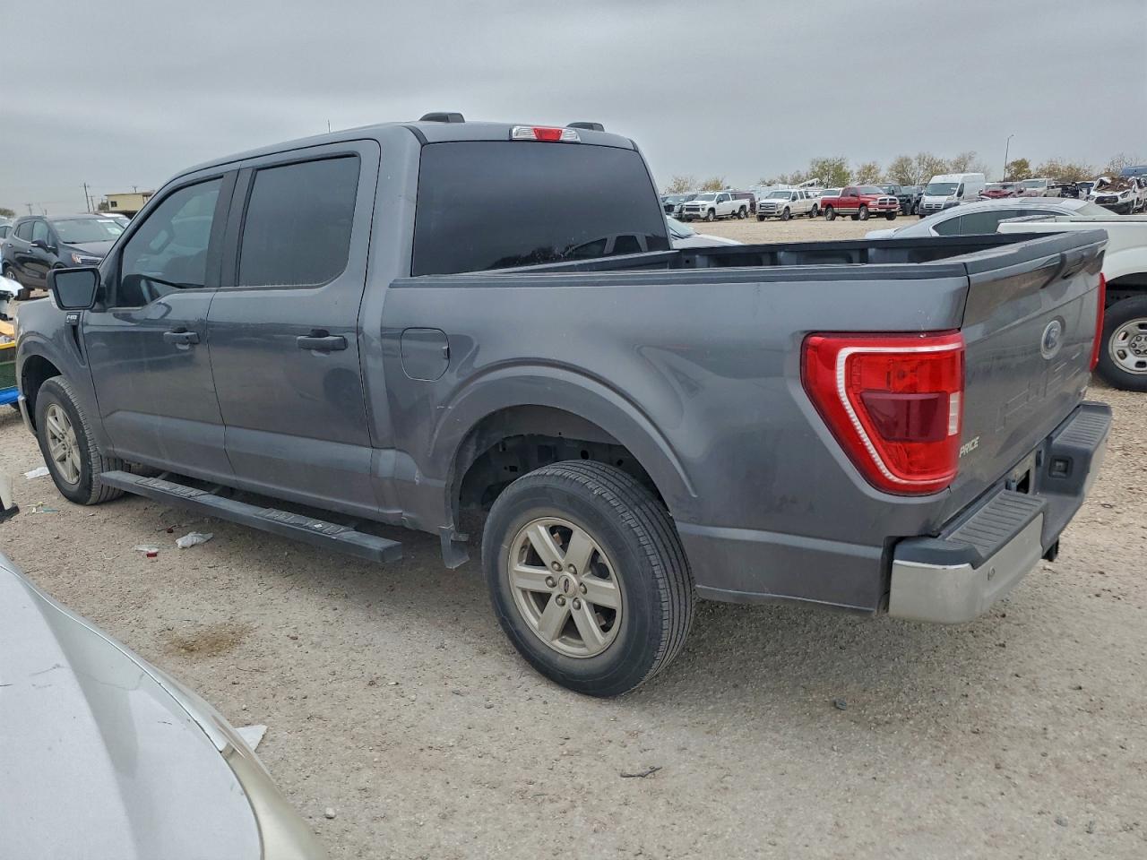 2021 FORD F150 SUPERCREW photo 2