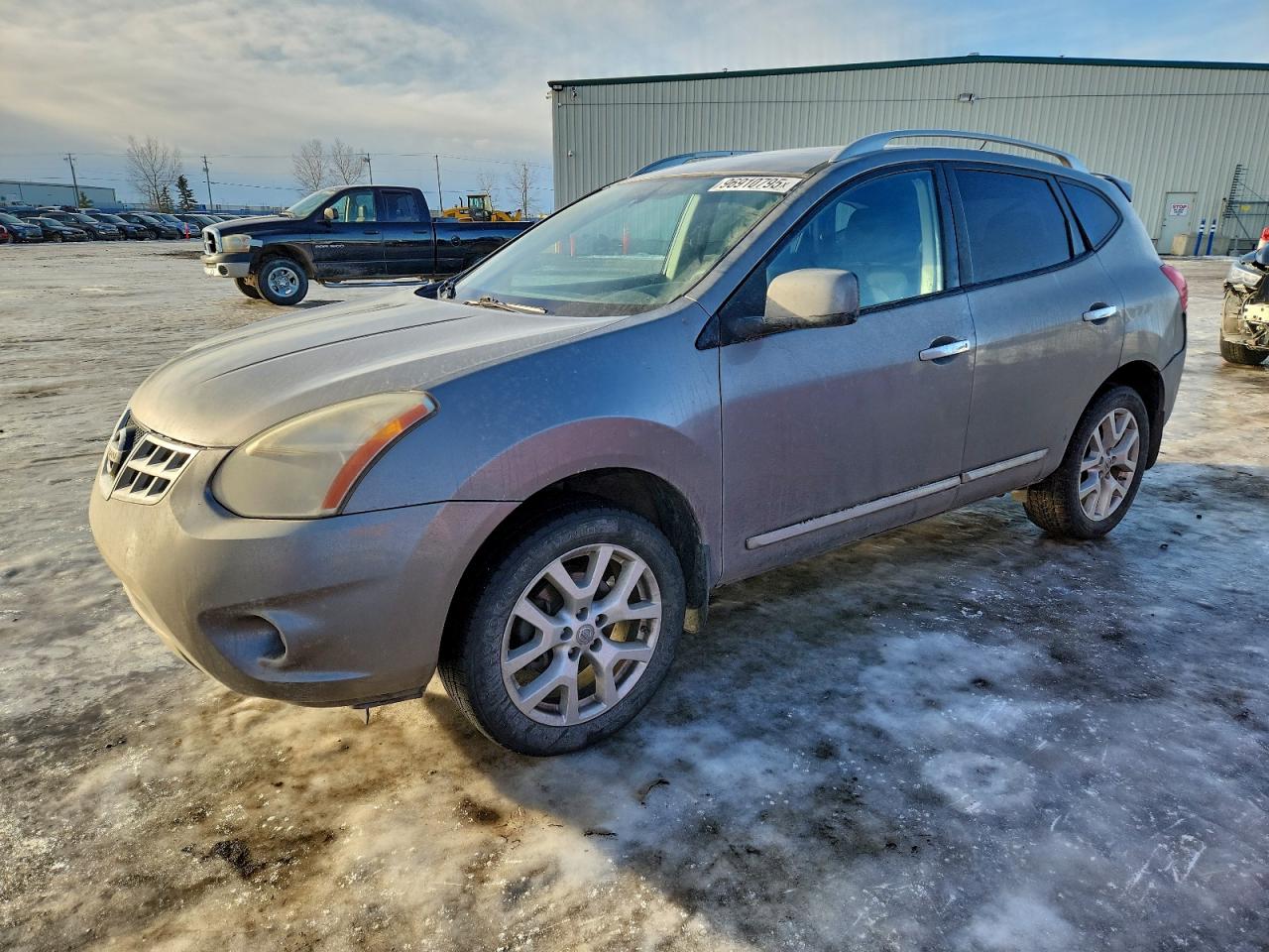 2011 NISSAN ROGUE