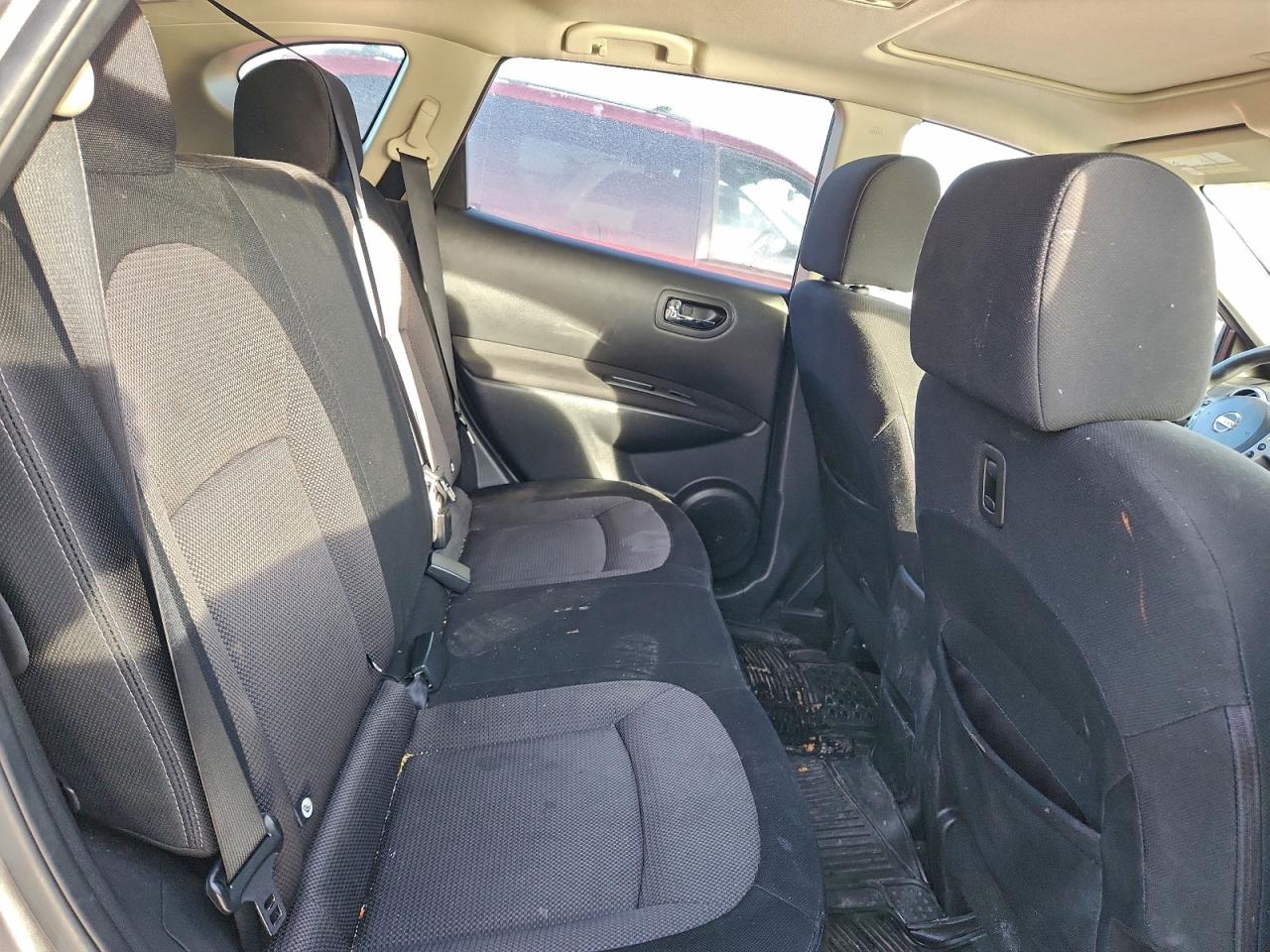 2011 NISSAN ROGUE S photo 11