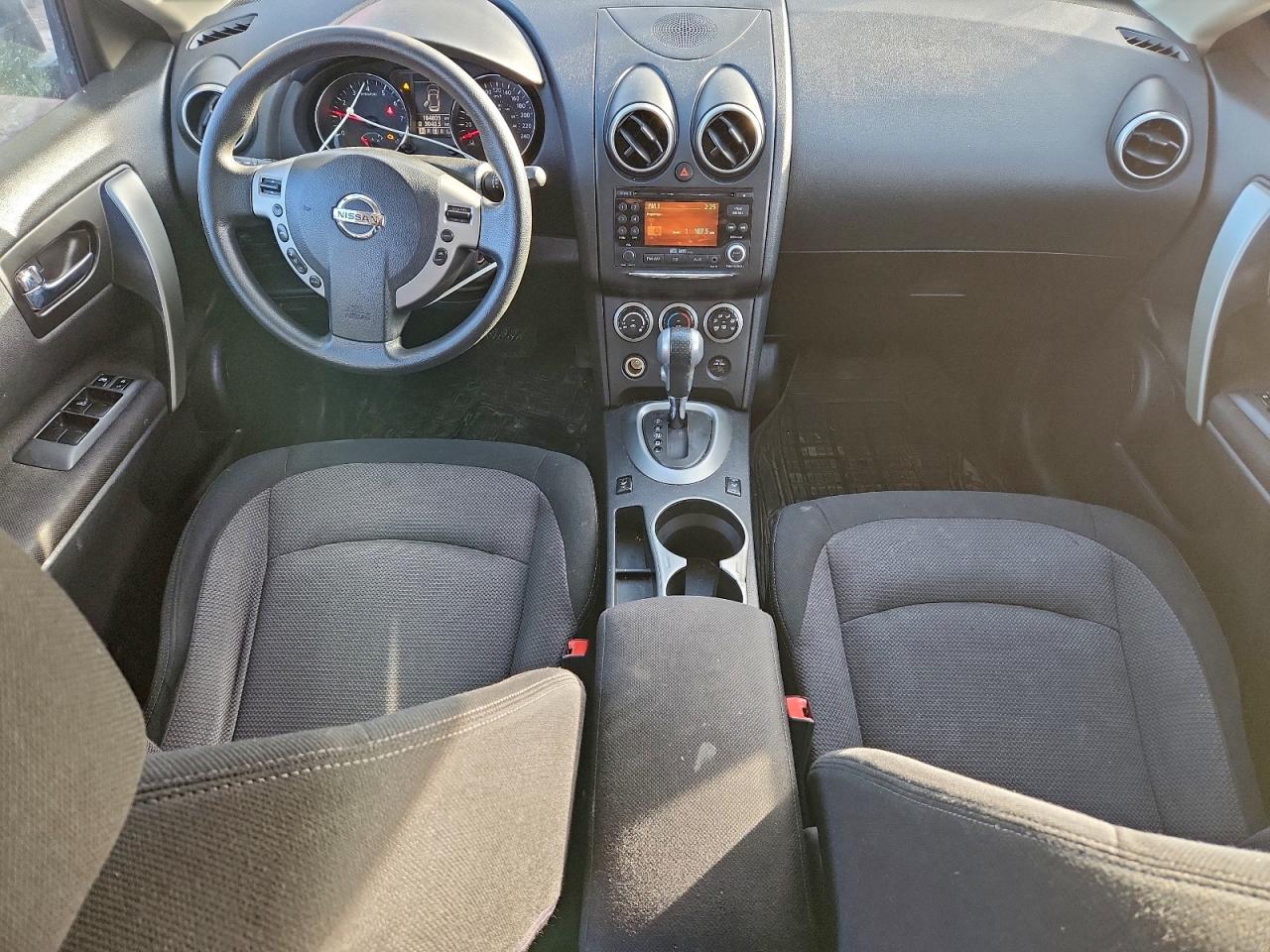 2011 NISSAN ROGUE S photo 8