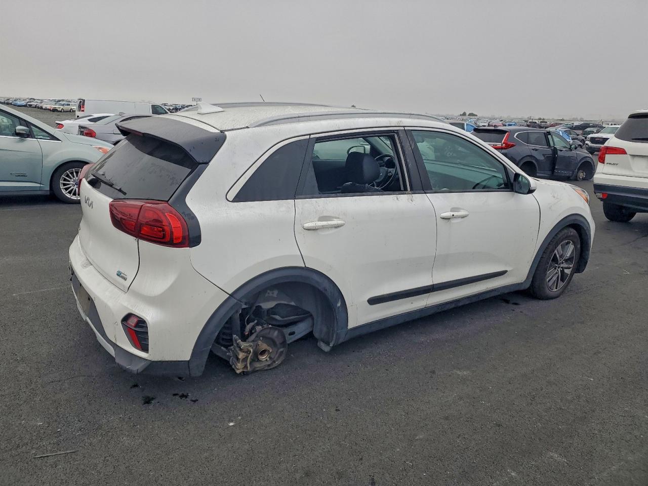 2022 KIA NIRO EX PREMIUM photo 3