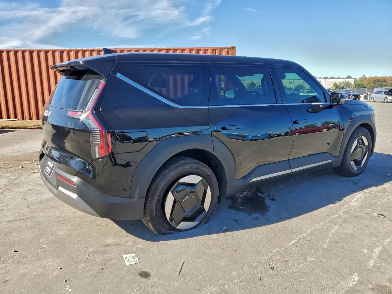 2026 KIA EV9 LIGHT photo 3
