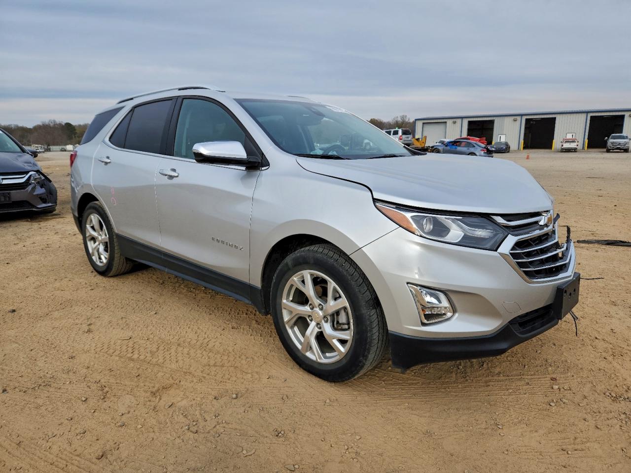 2020 CHEVROLET EQUINOX PREMIER photo 4