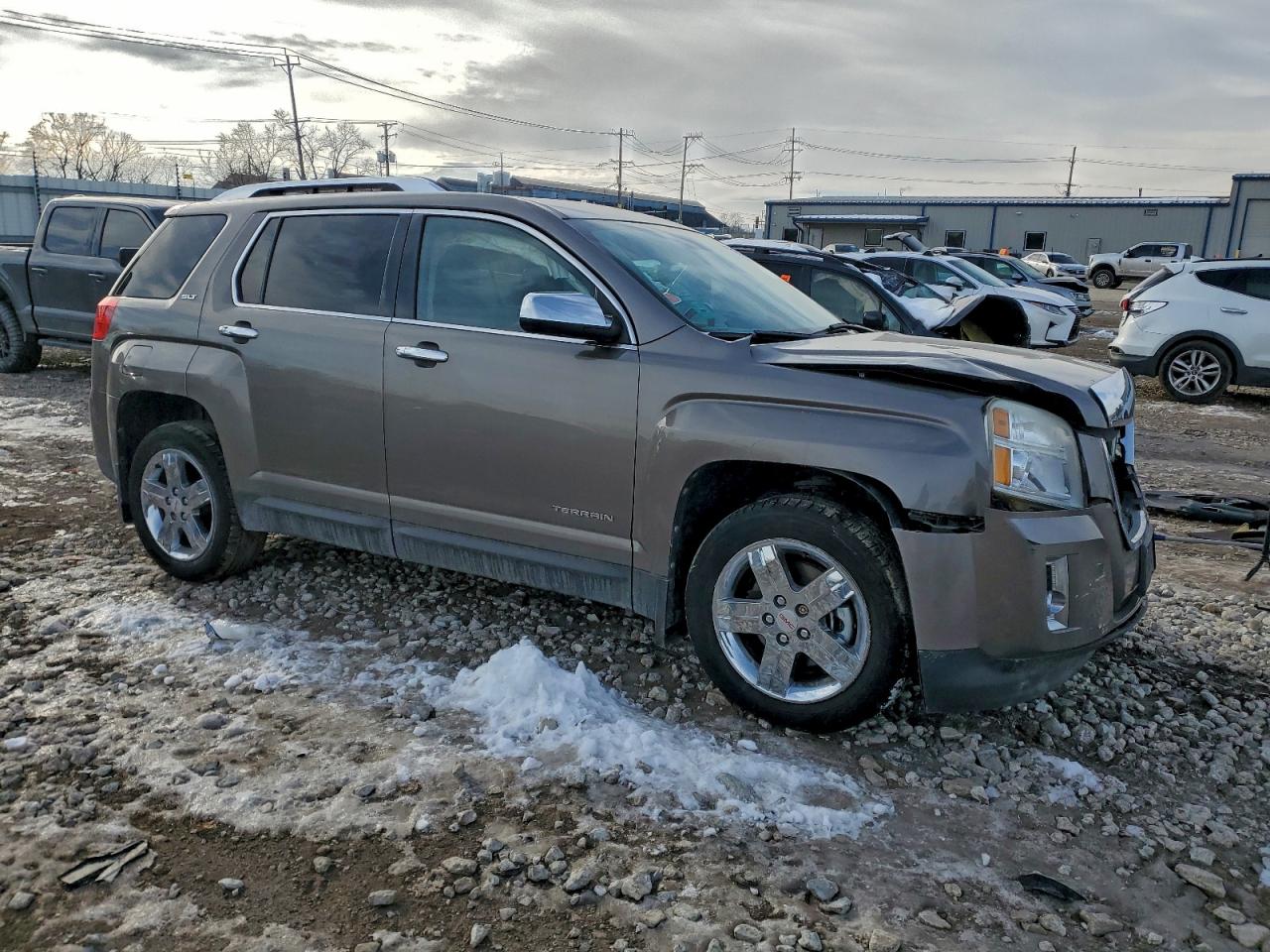 2012 GMC TERRAIN SLT photo 4