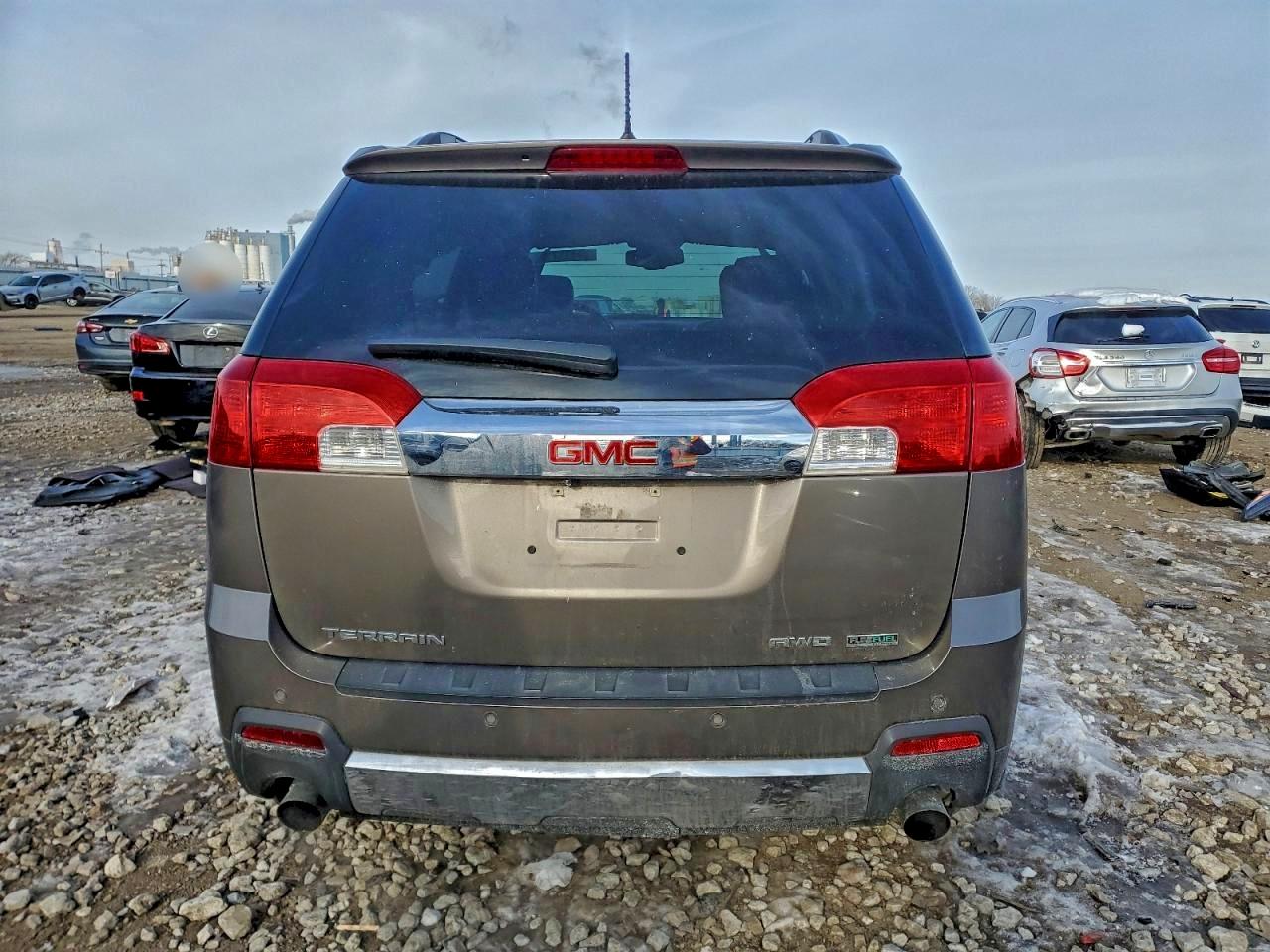 2012 GMC TERRAIN SLT photo 6