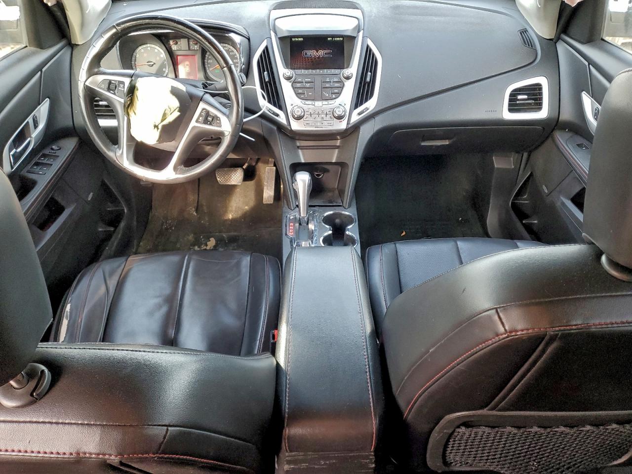 2012 GMC TERRAIN SLT photo 8