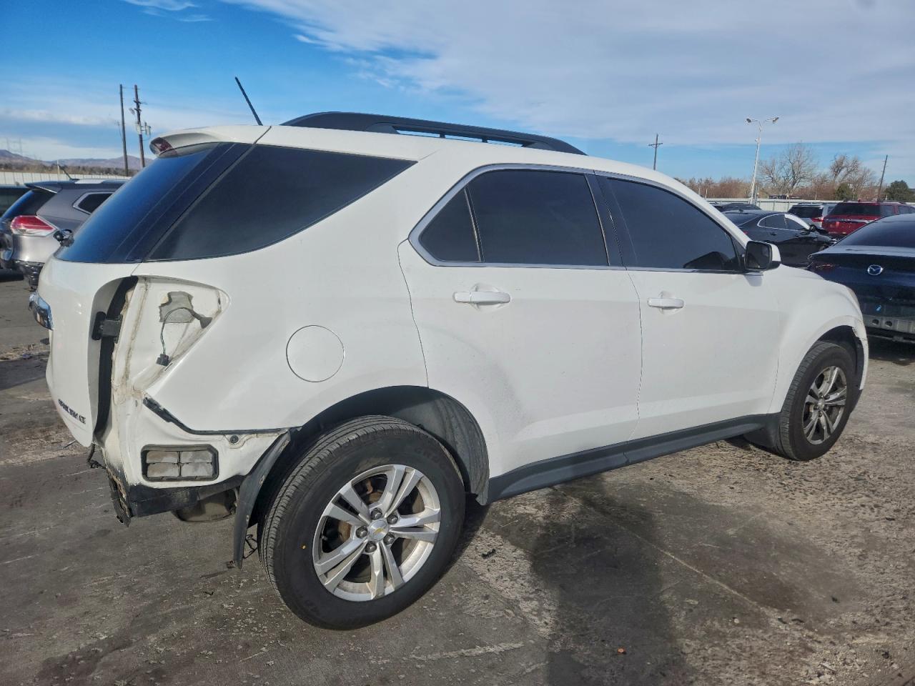 2013 CHEVROLET EQUINOX photo 3