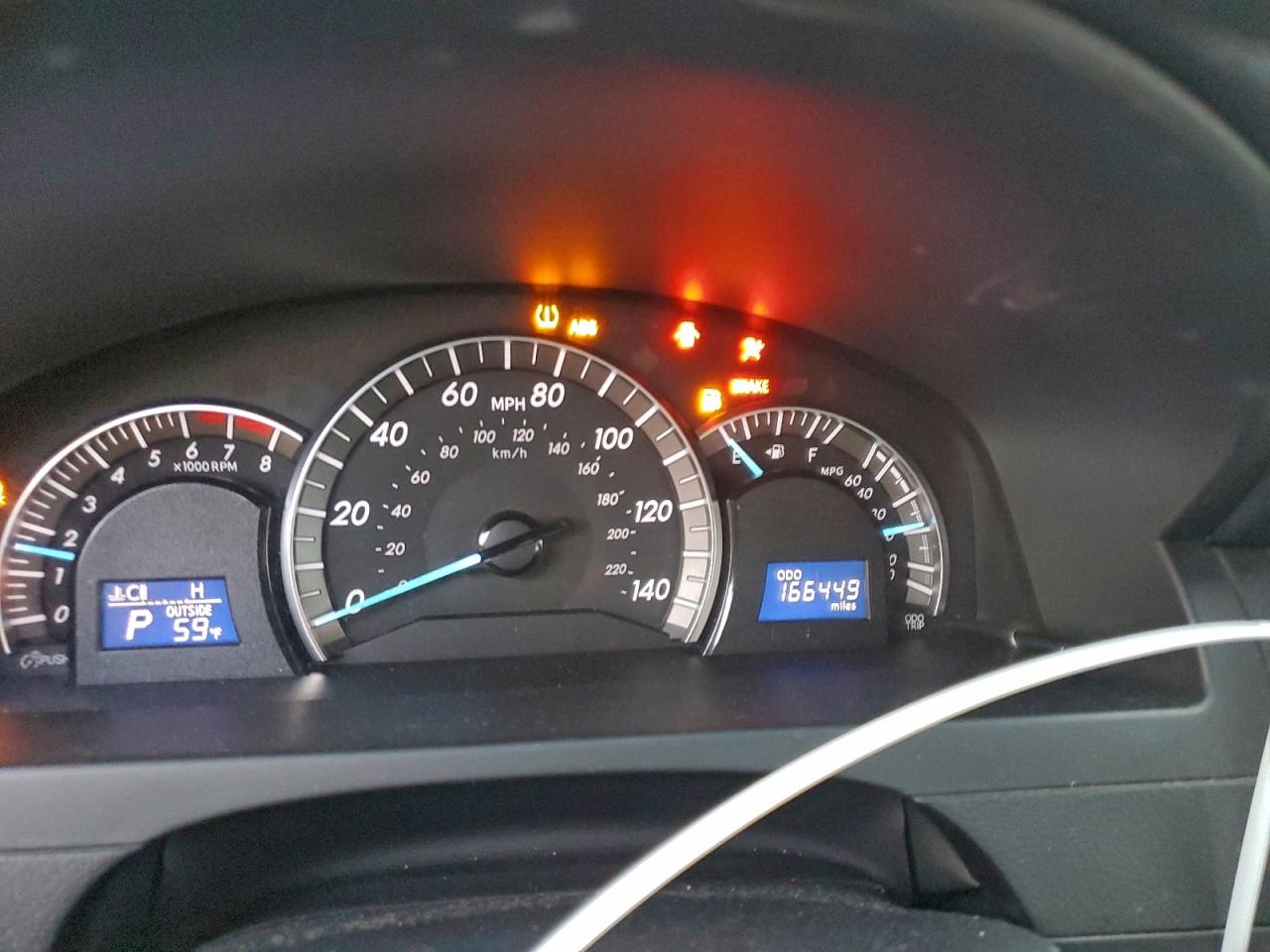 2013 TOYOTA CAMRY L photo 9