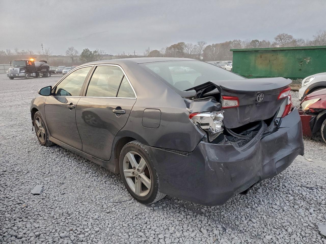2013 TOYOTA CAMRY L photo 2