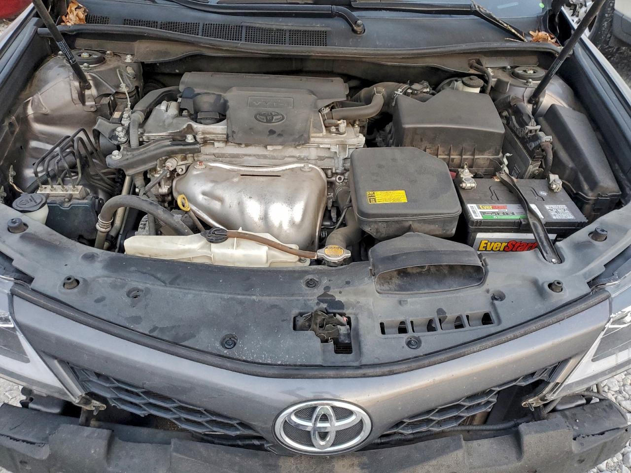 2013 TOYOTA CAMRY L photo 11
