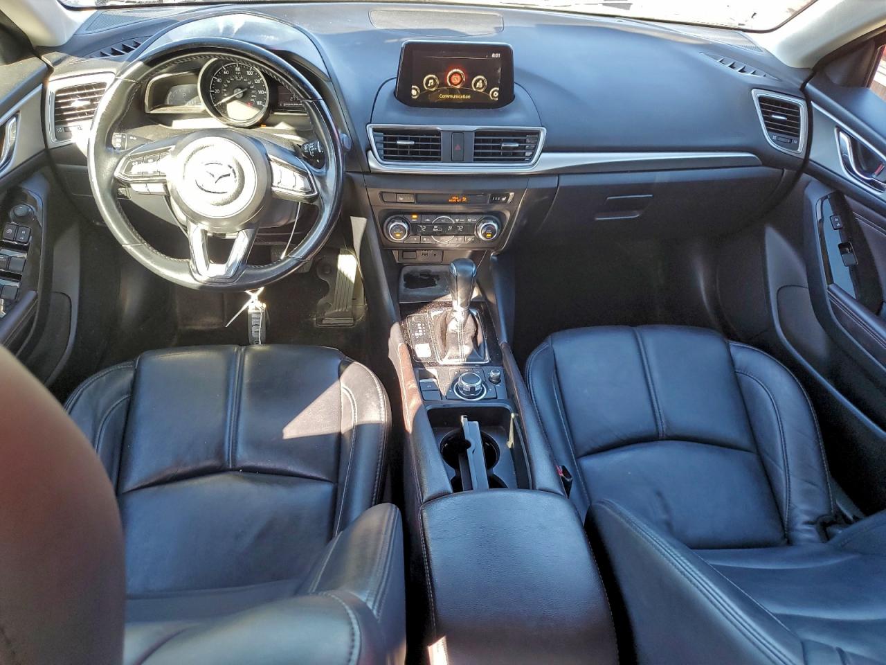 2018 MAZDA 3 TOURING photo 8