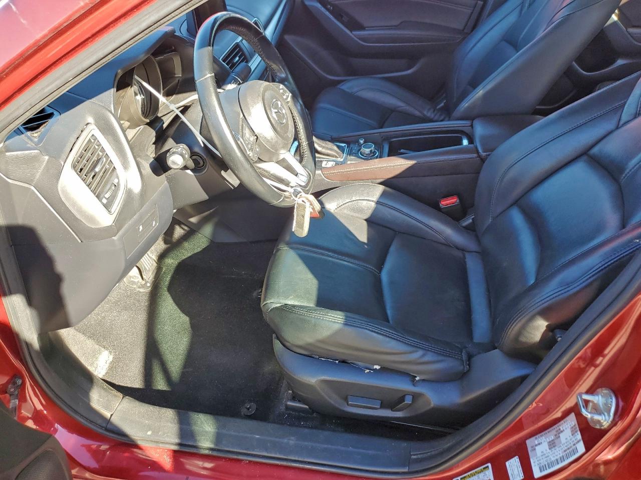 2018 MAZDA 3 TOURING photo 7