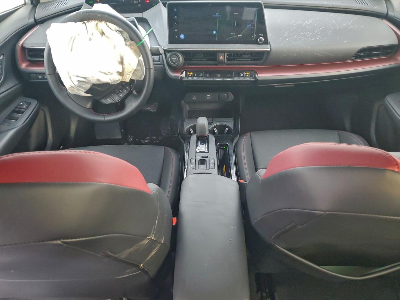 2025 TOYOTA PRIUS SE photo 8