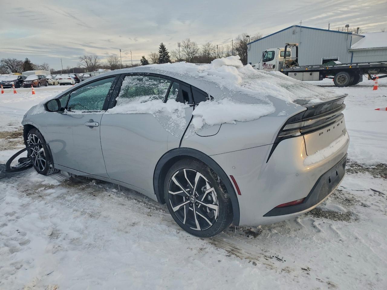 2025 TOYOTA PRIUS SE photo 2