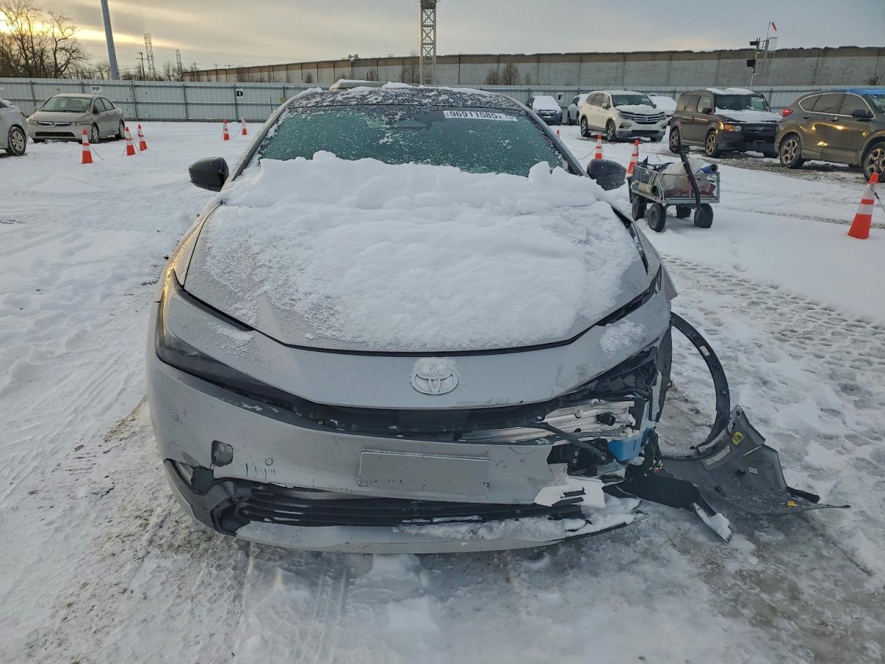 2025 TOYOTA PRIUS SE photo 5