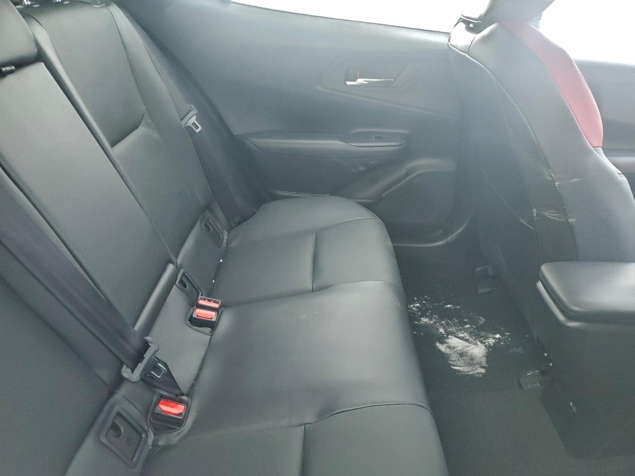 2025 TOYOTA PRIUS SE photo 10