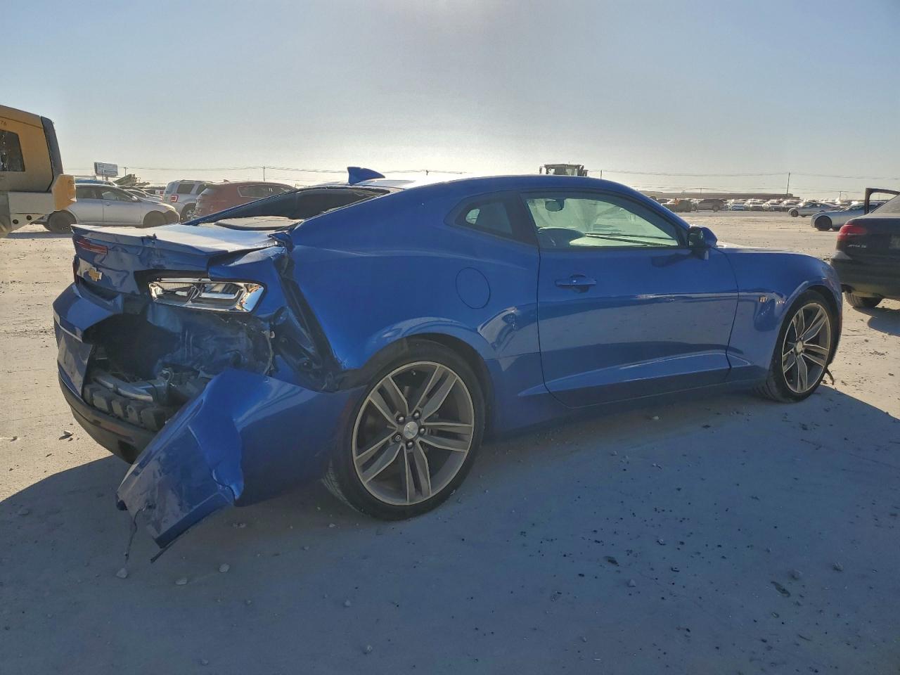 2017 CHEVROLET CAMARO LT photo 3