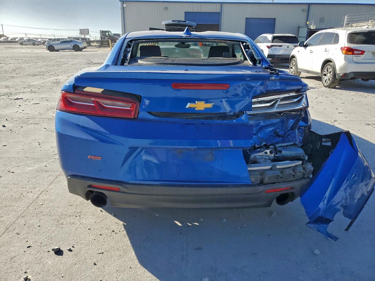 2017 CHEVROLET CAMARO LT photo 6