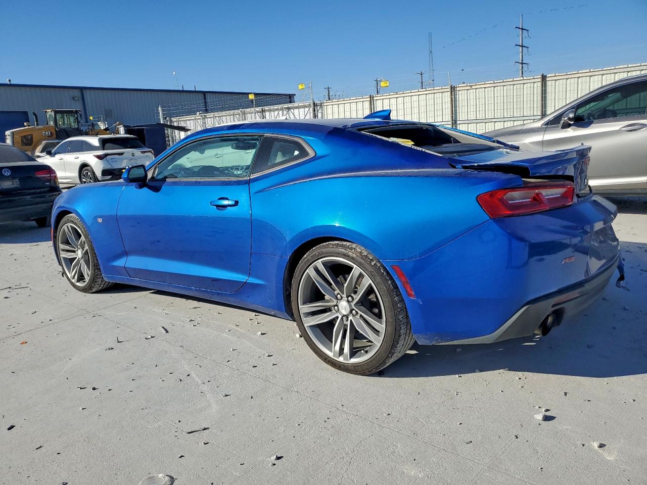 2017 CHEVROLET CAMARO LT photo 2