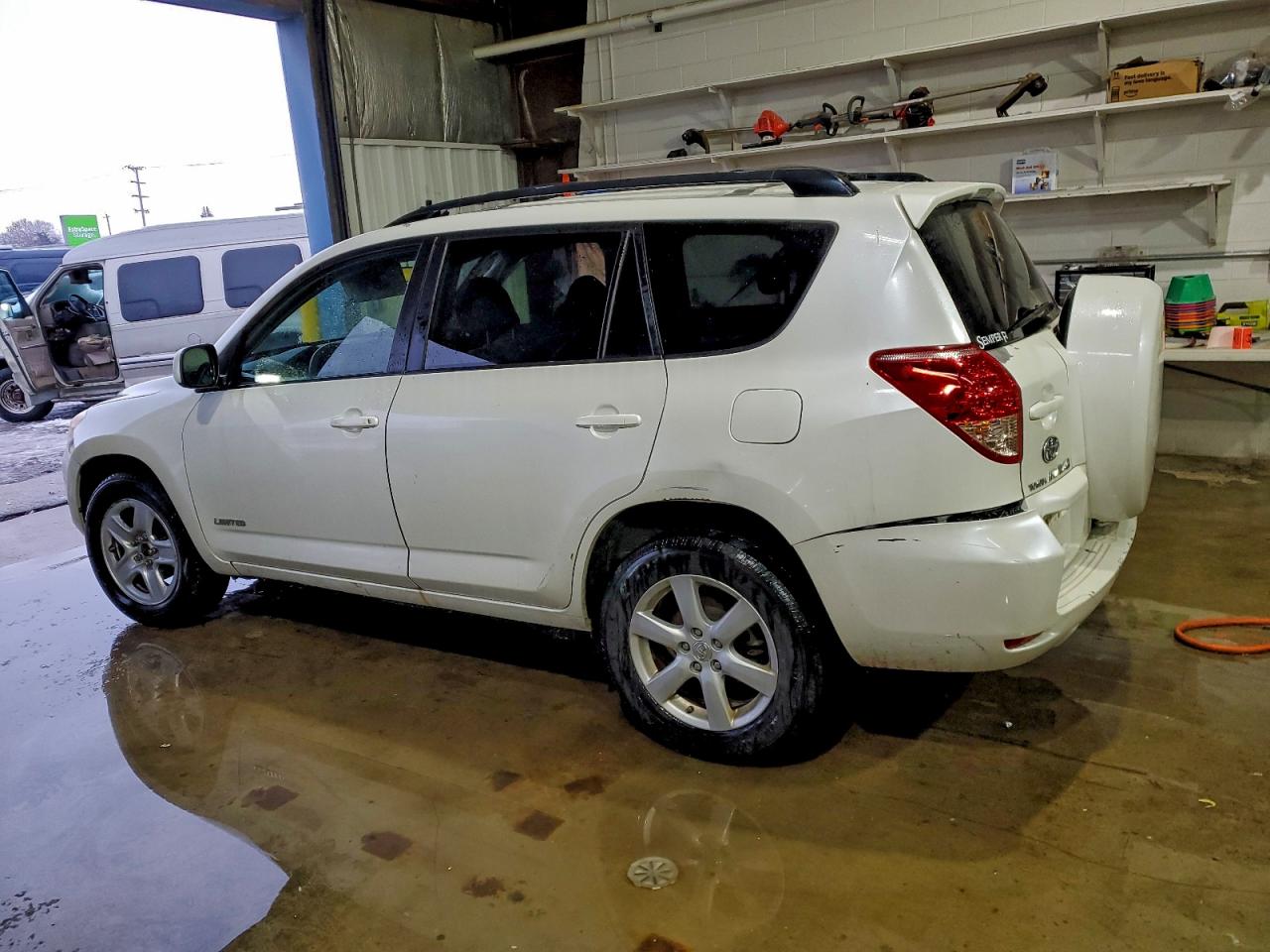 2007 TOYOTA RAV4 LIMITED photo 2