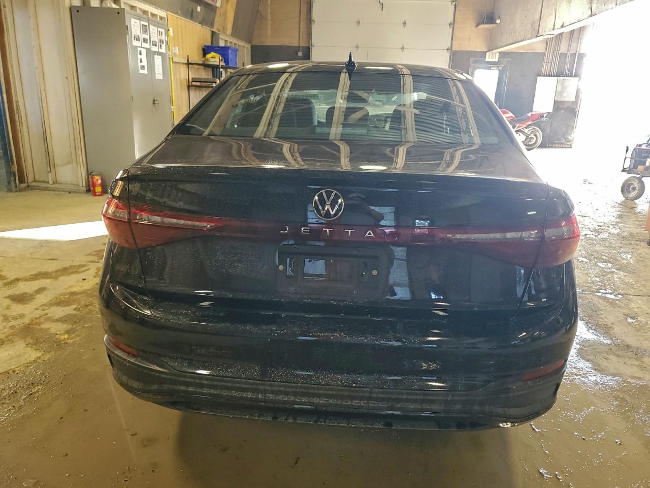 2025 VOLKSWAGEN JETTA SPORT photo 6