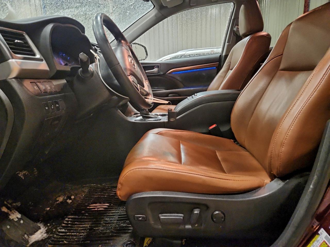 2018 TOYOTA HIGHLANDER LIMITED photo 7