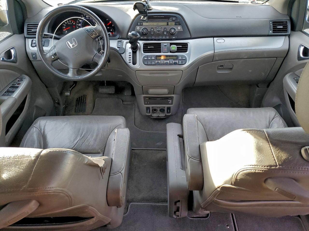 2010 HONDA ODYSSEY EXL photo 8