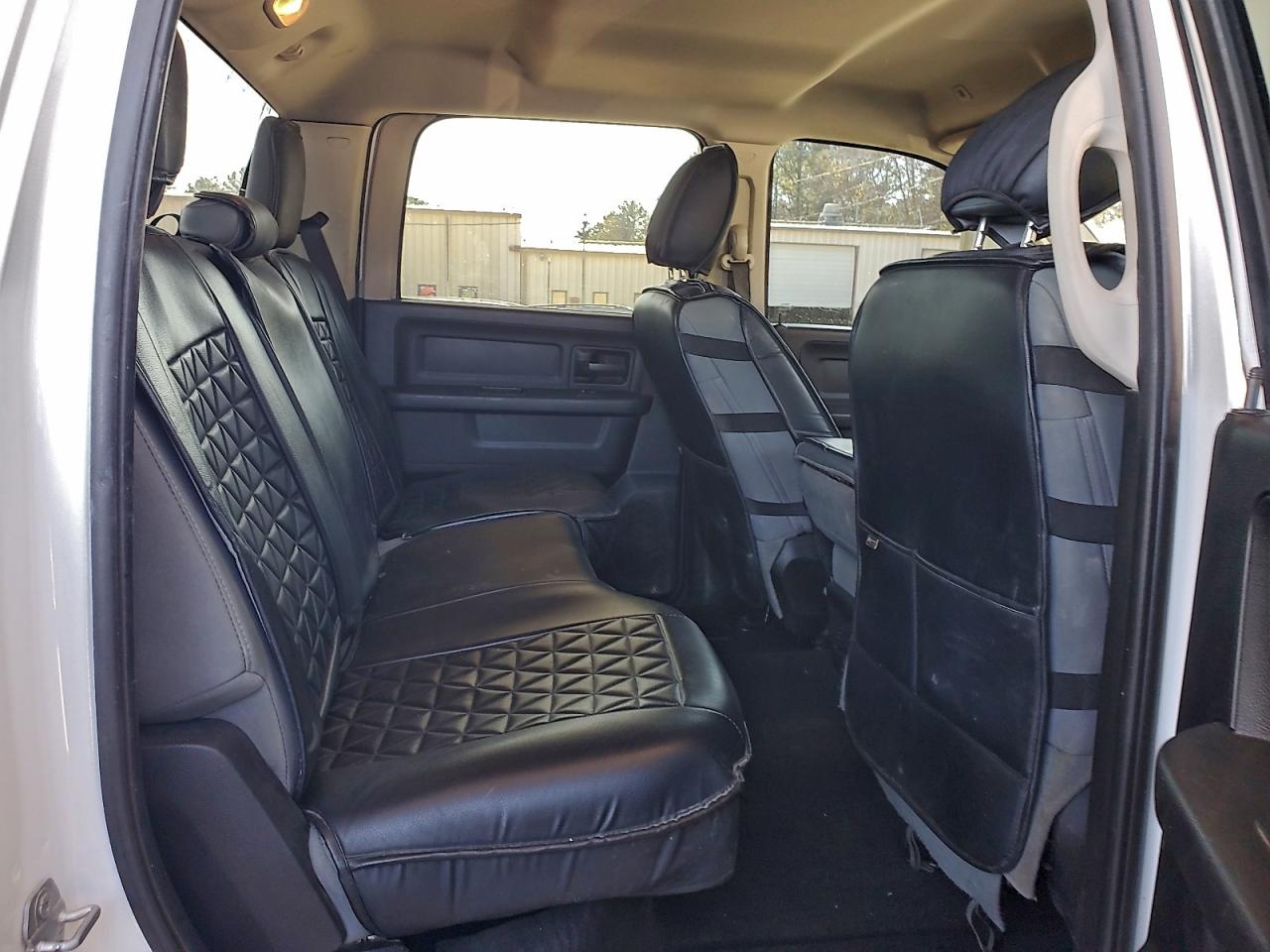 2018 RAM 2500 ST photo 10