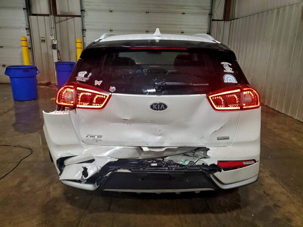 2017 KIA NIRO EX photo 11