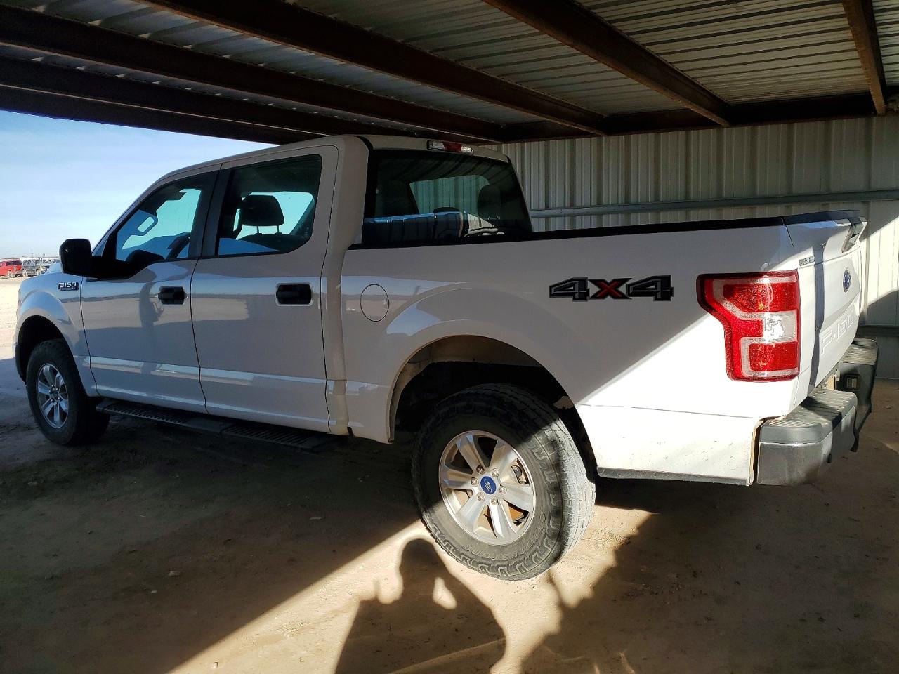 2018 FORD F150 SUPERCREW photo 2