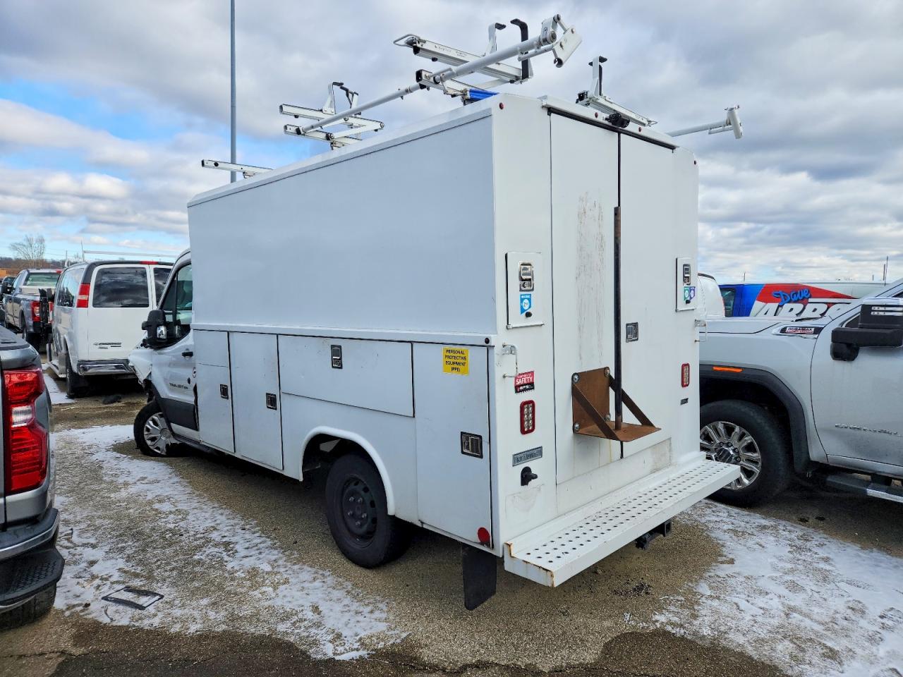 2020 FORD TRANSIT T-350 photo 2