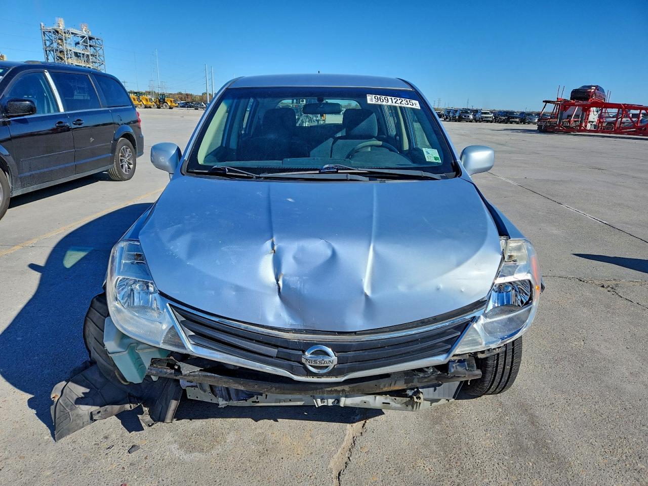 2011 NISSAN VERSA S photo 5