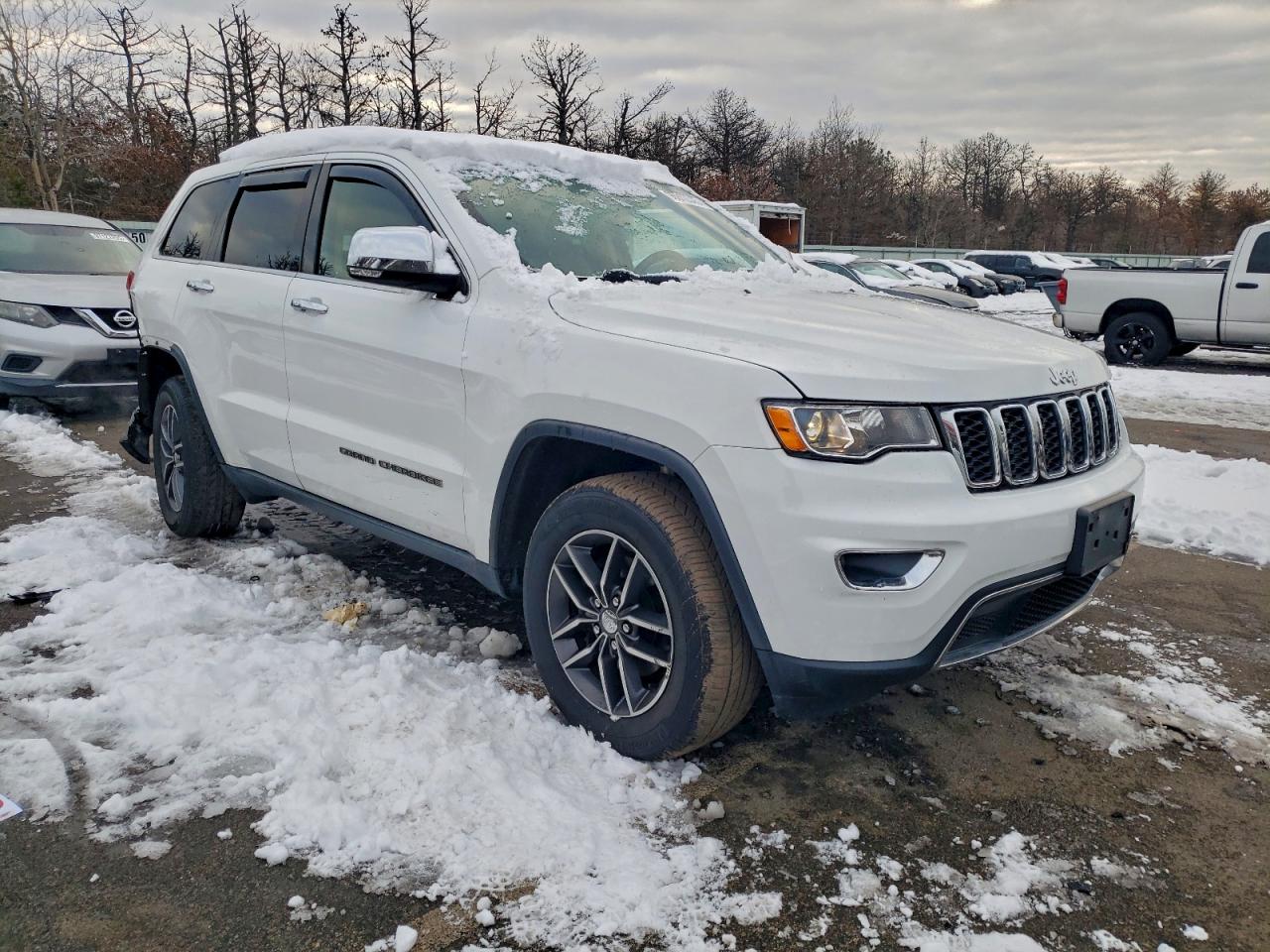 2018 JEEP GRAND CHEROKEE LIMITED photo 4