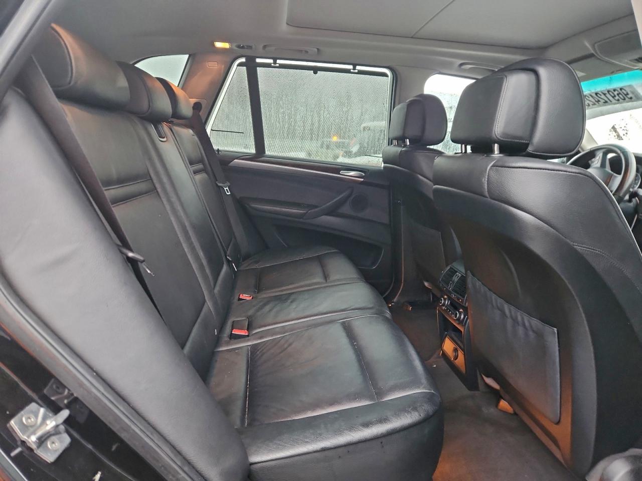 2010 BMW X5 XDRIVE30I photo 11