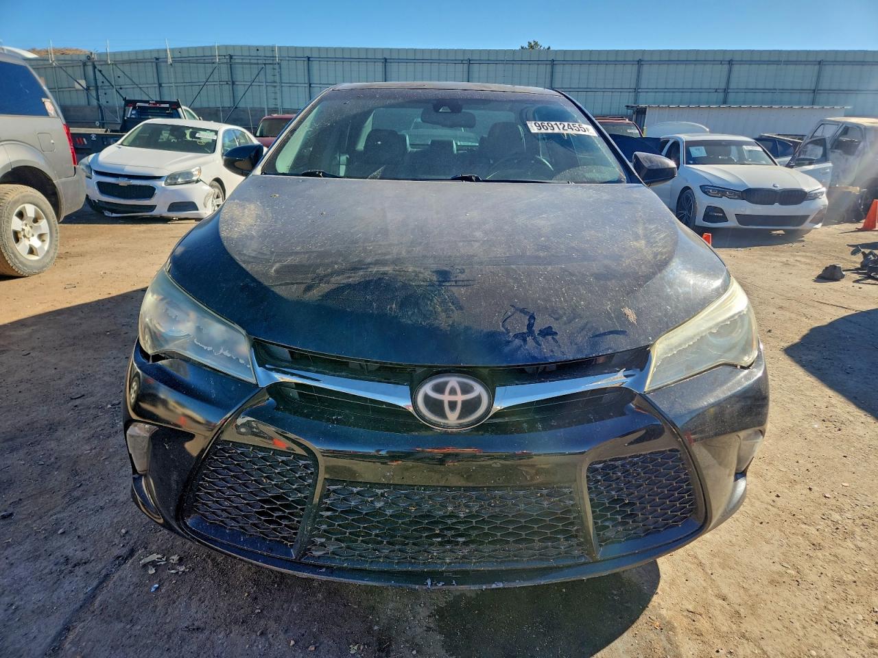 2015 TOYOTA CAMRY LE photo 5