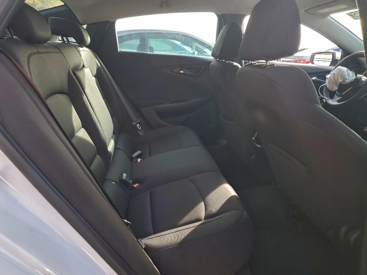 2022 CHEVROLET MALIBU LT photo 10