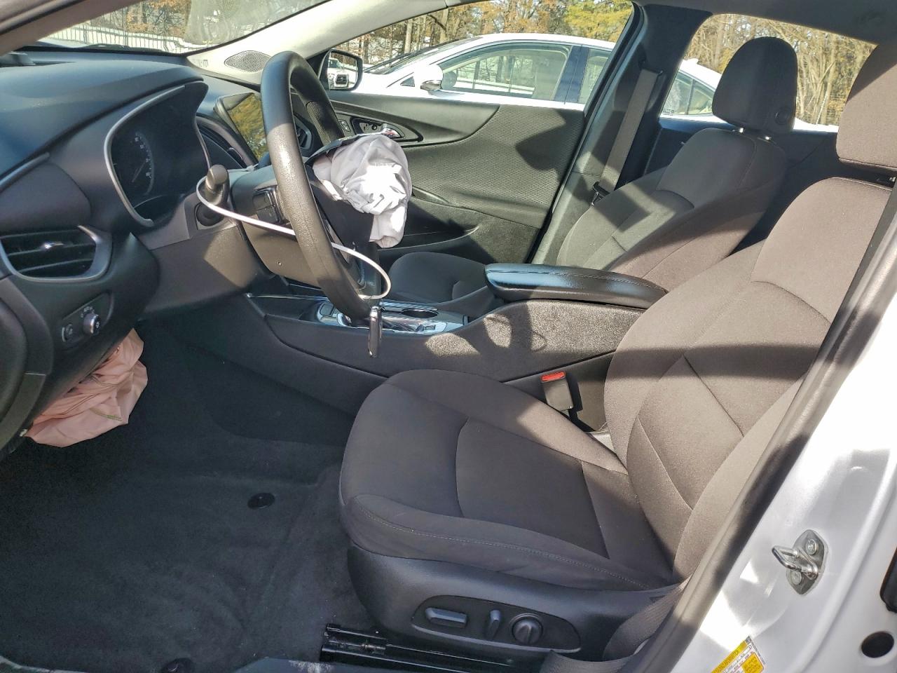 2022 CHEVROLET MALIBU LT photo 7