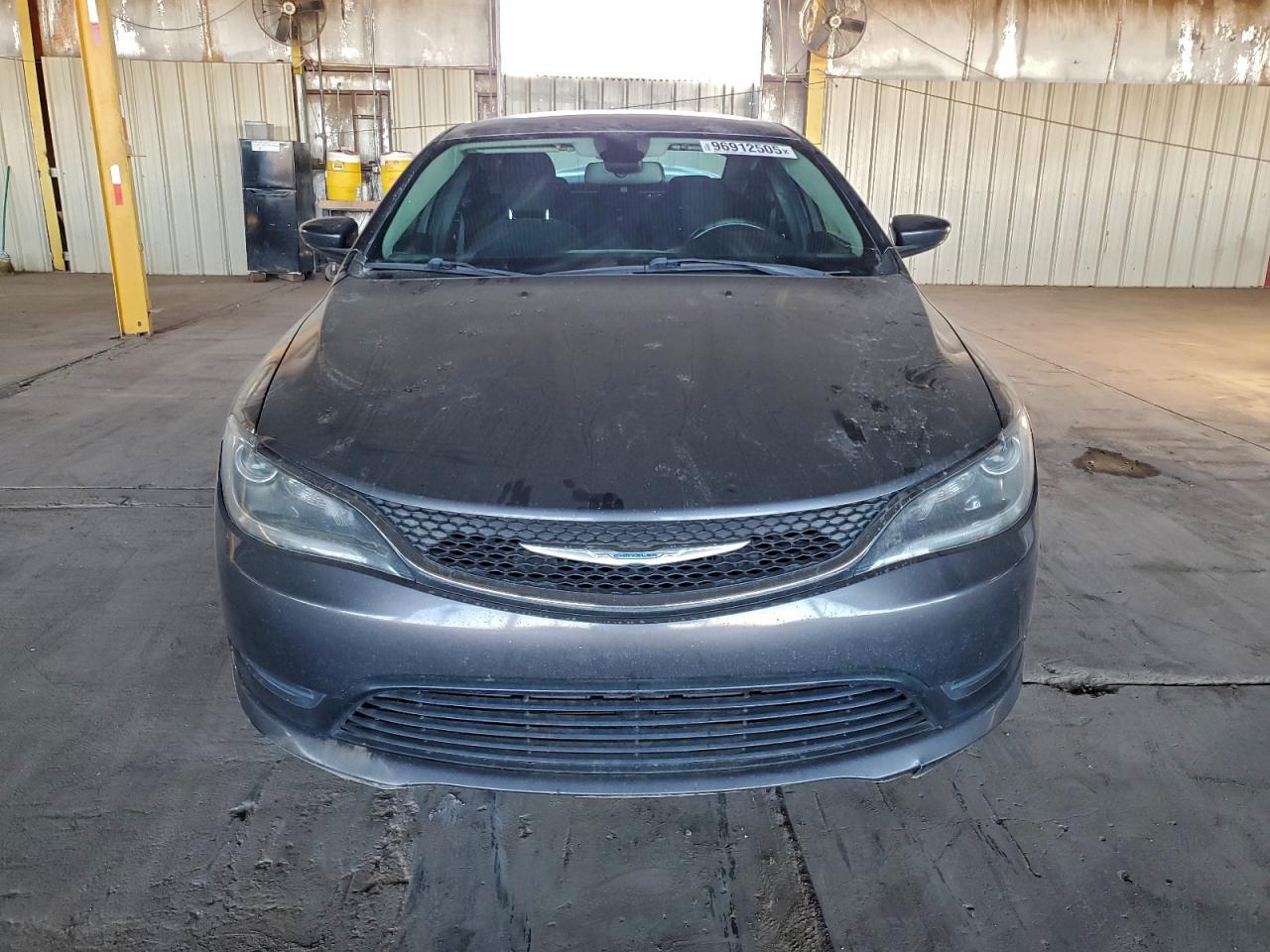 2016 CHRYSLER 200 LX photo 5