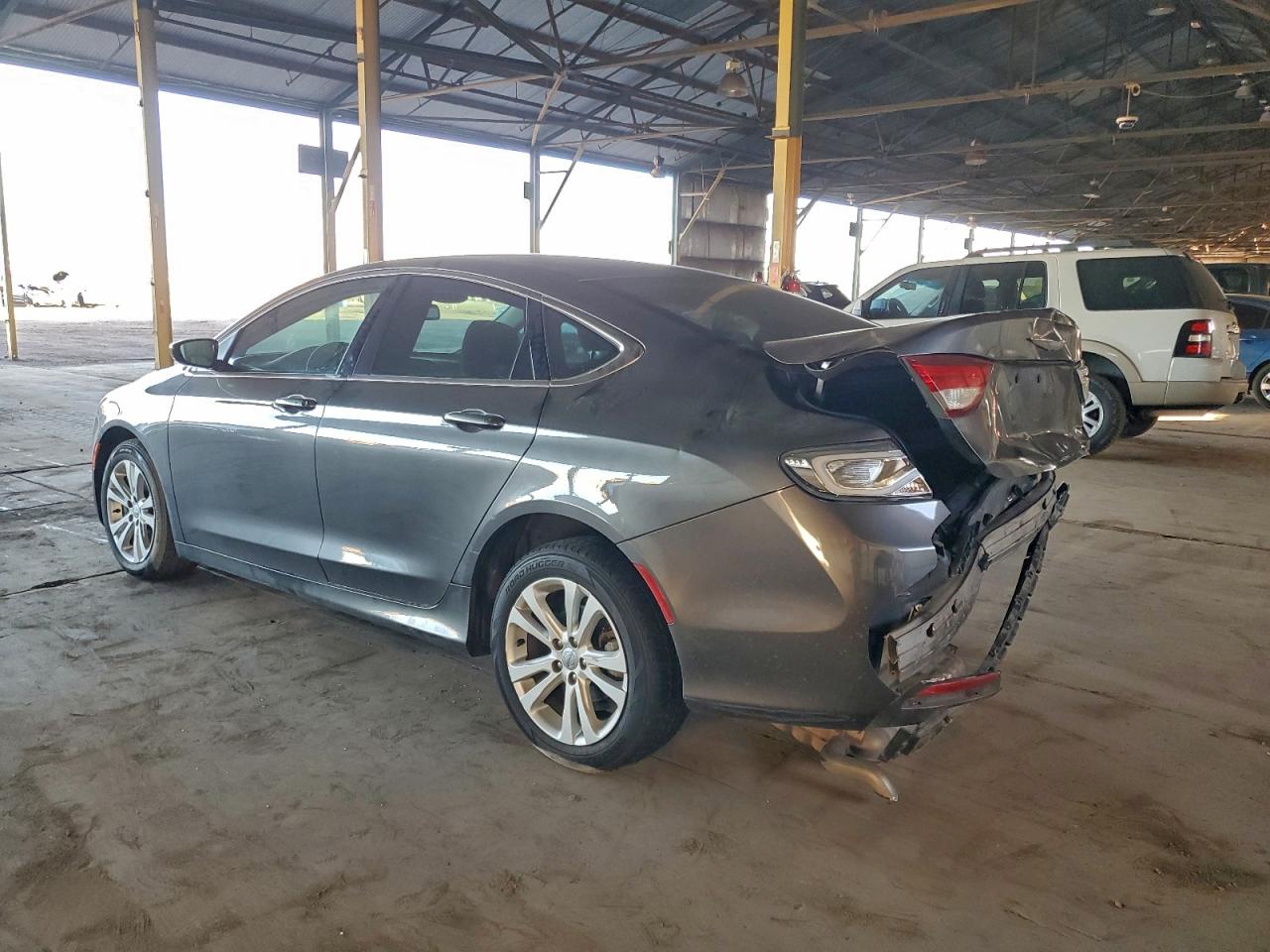 2016 CHRYSLER 200 LX photo 2