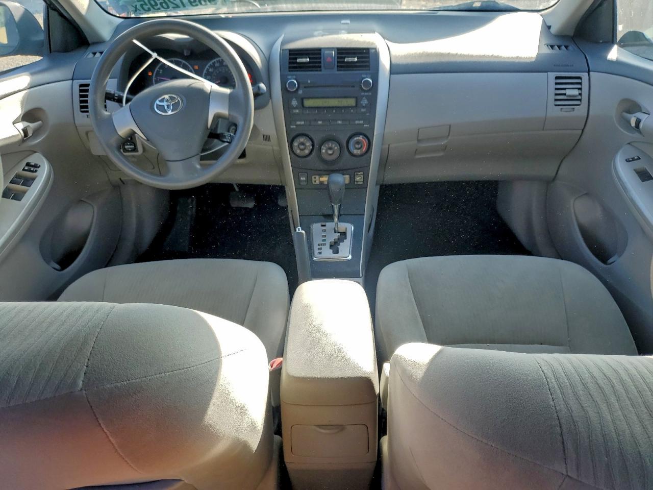 2010 TOYOTA COROLLA BASE photo 8
