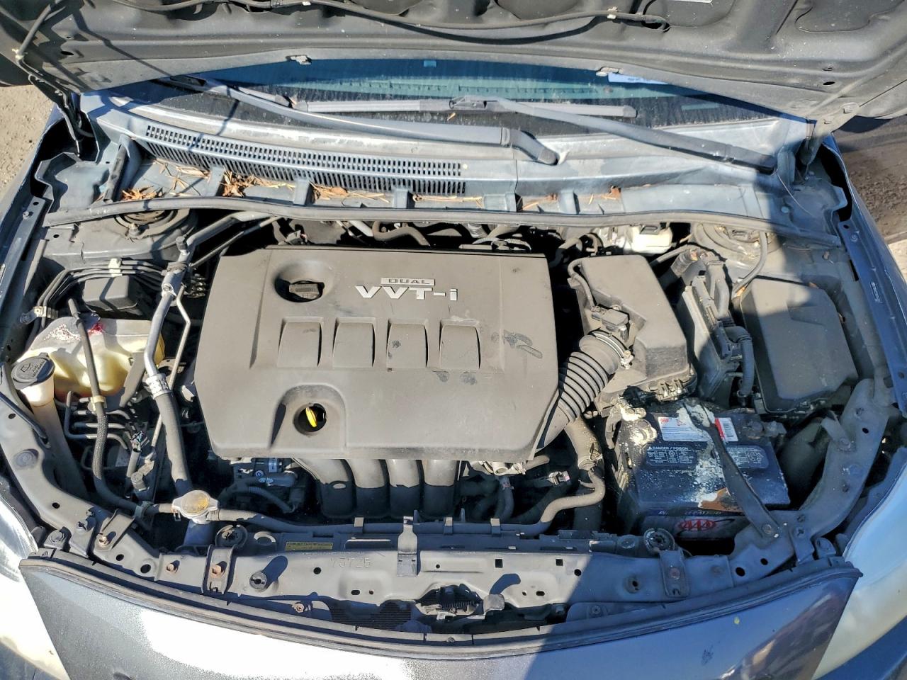 2010 TOYOTA COROLLA BASE photo 11