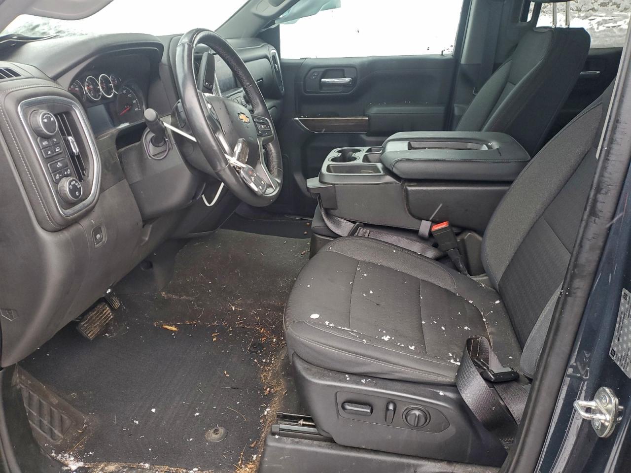 2019 CHEVROLET SILVERADO K1500 LT photo 7